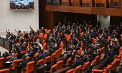 Bakan Tekin ile DEM Partili vekil arasında ilginç diyalog