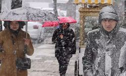 İstanbul'a kar yağışı sürprizi! Meteoroloji Uzmanı Orhan Şen duyurdu