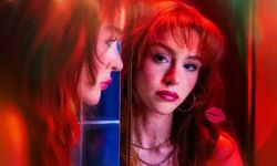 Başrolünde Asena Keskinci'nin yer aldığı Jasmine dizisi sosyal medyada gündem oldu