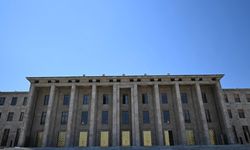 Meclis'te çocuk stajyere istismarı doğrulayan açıklama: Adli makamlara iletilecek!