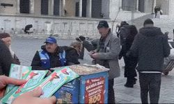 İstanbul Valiliği cami önlerinde Milli Piyango bileti satışını yasakladı!