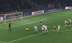 Berke Özer yine penaltı kurtardı