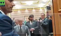 Erdoğan-Putin görüşmesine 'izinsiz' girdi! İşte o görüntüler...