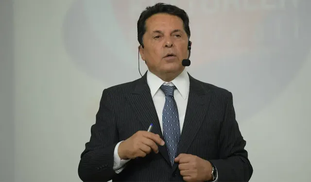 Ahmet Özer: “Barış süreci yürürken ana muhalefete operasyon yapılmamalı”