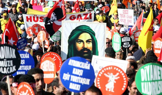 Alevi örgütlerinden Kılıçdaroğlu’na çağrı: “Kirli oyunu bozabilirsiniz”