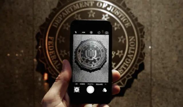 İstihbarat raporu tartışması: FBI köstebeğin peşinde