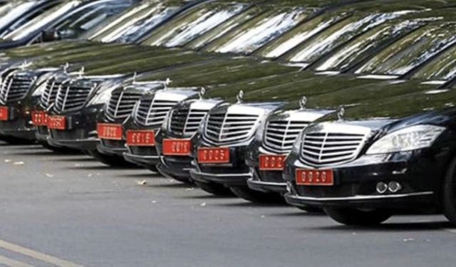 120 bin lüks aracın sadece 135’i satıldı: "Tasarruf" göz boyama çıktı!