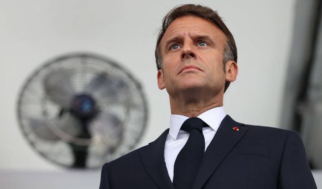 Fransa askerliği geri mi getiriyor?