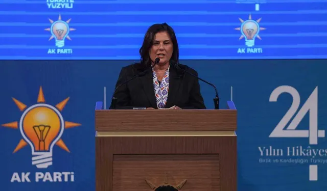 Özlem Çerçioğlu AKP’ye geçti, son anket gündem oldu