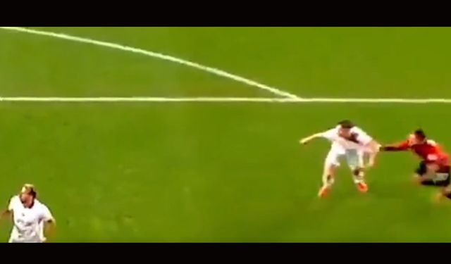 Galatasaray'ın tartışma yaratan penaltısına Ahmet Çakar ne dedi