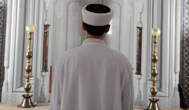 Türkiye'de bir ilk! İmamlar sokağa çıktı