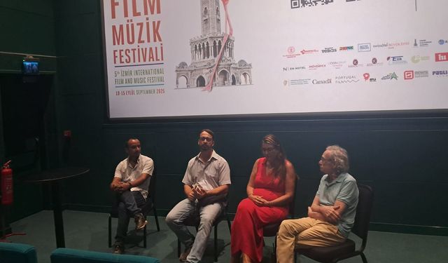 İzmir Uluslararası Film ve Müzik Festivali’ndeki animasyon ve belgesel buluşmalarında yapay zeka tartışması