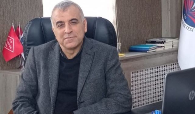 İstiklal Marşı'nı yasaklamıştı… O akademisyen artık öğretmenleri seçecek!