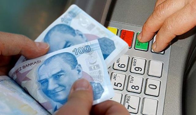 Milyonlarca çalışana şok! Emeklilik yaşının yükseltilmesi için hükümetten işaret
