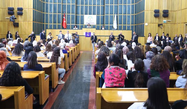 Gazi Meclis'te Öcalan lehine slogan atanlar hakkında suç duyurusu
