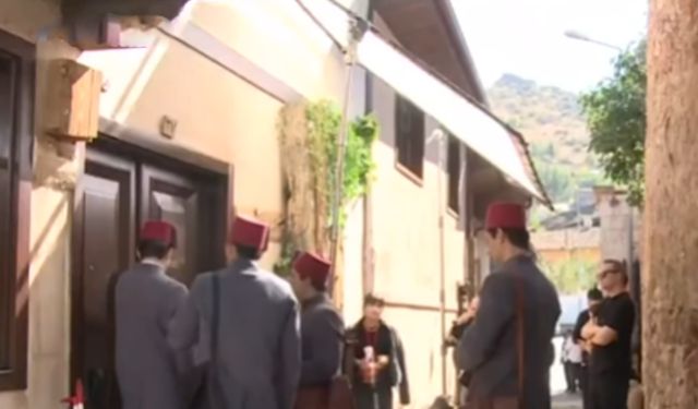 TRT setindeki kazada başrol oyuncusu yaralandı! Çekimlere ara verildi!