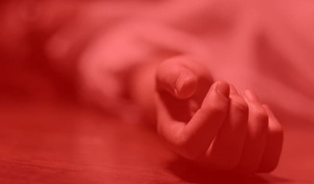 15 yıl boyunca bir ölüyle yaşadılar! Sel baskınıyla ortaya çıktı...