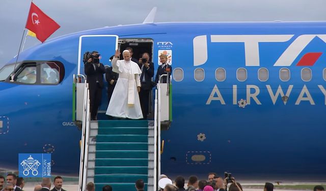 Papa 14. Leo, Türkiye'den ayrıldı