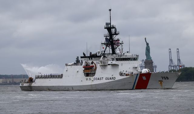 ABD Sahil Güvenlik, artık ‘gamalı haçı’ nefret sembolü saymayacak!