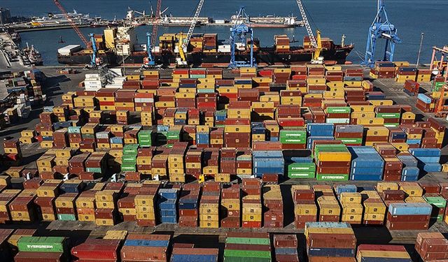 Ekim ayında dış ticaret açığı uçtu! Son 4 ayın en yüksek seviyesi