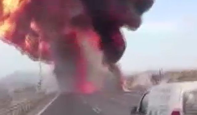 Mersin’de akaryakıt yüklü tanker alev alev yandı