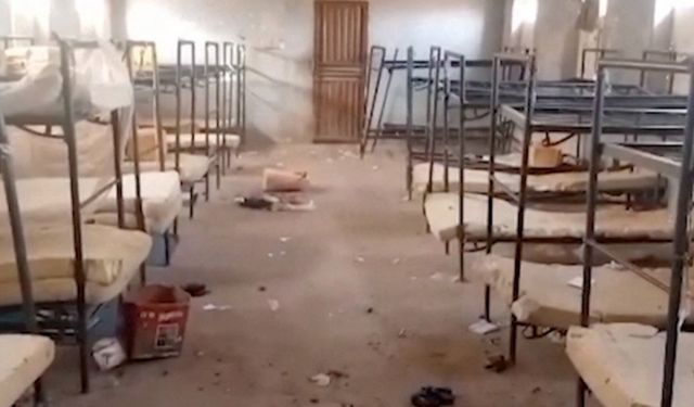 Okulu basıp 215 çocuğu kaçırdılar!