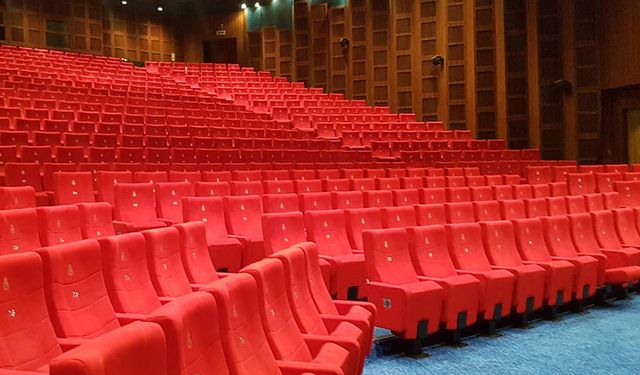 Yeni haftada 14 oyun seyirciyle buluşuyor! İşte 19-23 Kasım programı...