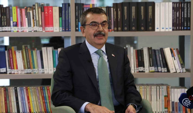 Yusuf Tekin'den 'proje okulu atamaları' açıklaması: 38 bin öğretmenin süresi doldu