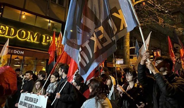 Ankara'da 'deprem protestosu'na polis müdahalesi: 11 gözaltı