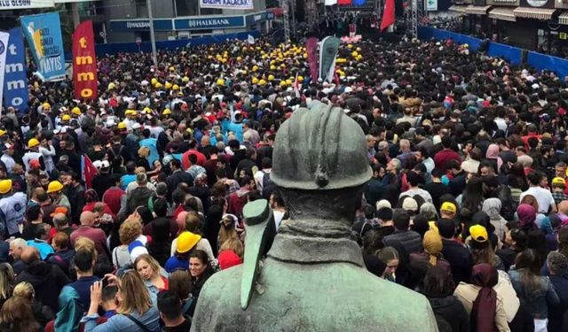 1 Mayıs'a özel rapor yayımlandı: İşçi ücretleri erirken patron maaşları uçuşta!