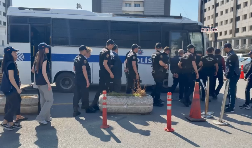 Papara'ya yasa dışı bahis operasyonunda gözaltına alınanlar adliyeye sevk edildi