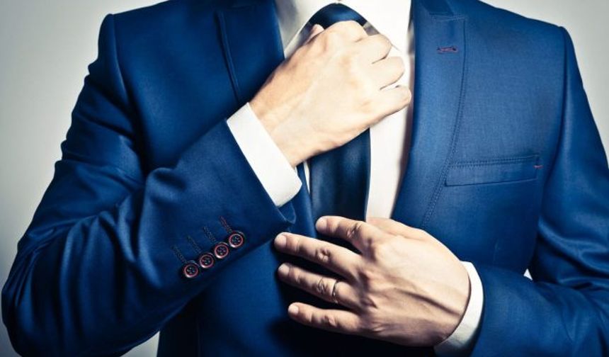 Artık "beyaz yakalı" olmak avantajlı değil: Her 4 beyaz yakalıdan 3'ü ya geçinmekte zorlanıyor ya da birikim yapamıyor
