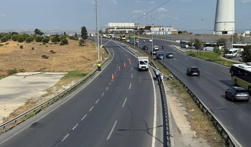 Kuvvetli Rüzgar İstanbul'da hasalara yol açtı