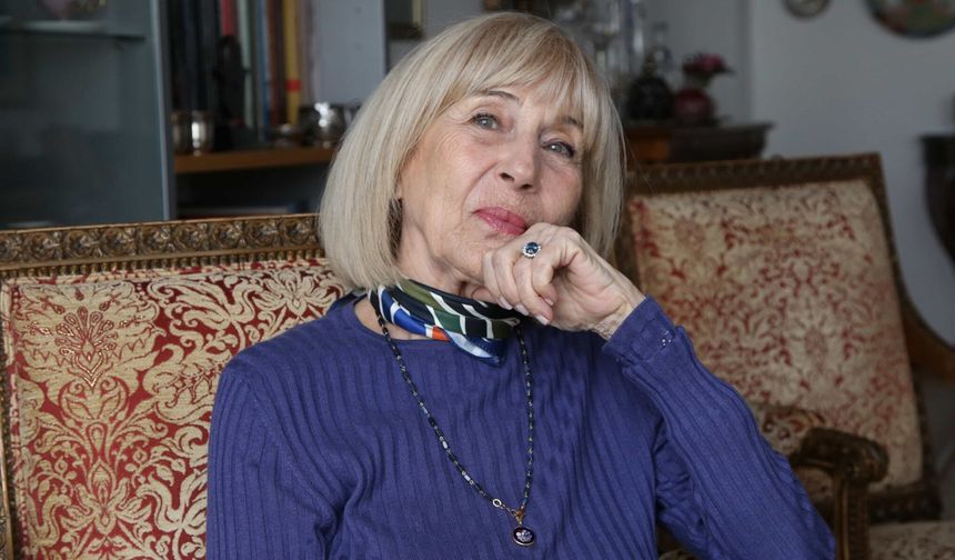 Ayşe Kulin'ın en acı günü! 'Tarifi yok' diyerek açıkladı