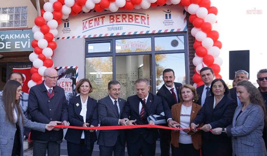 Eskişehir'de Türkiye’nin ilk 'Kent Berberi' açıldı: Yılbaşına kadar ücretsiz