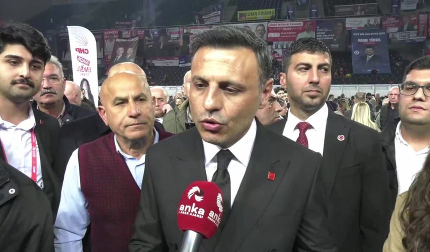 Kurultayda konuşan Özgür Çelik: CHP emin adımlarla iktidara gidiyor