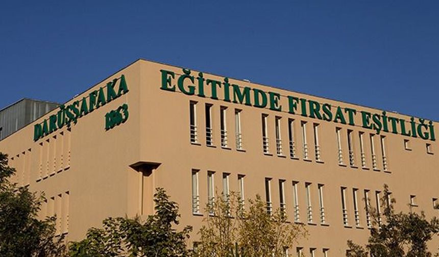 Tiyatro Mitos'tan askıda bilet kampanyası: Darüşşafakalı öğrenciler için her oyunda 10 koltuk ayrılıyor